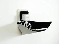 Smartphone-Halterung für die Steckdose - XXD Load-Ding in schwarz